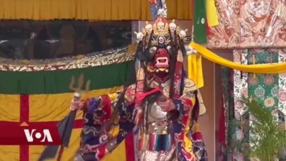 གདན་ས་བཀྲ་ཤིས་ལྷུན་པོའི་དགུ་གཏོར་གར་འཆམ། 