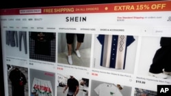 资料照：纽约一个电脑上显示的中国电商平台Shein的网站。（2023年6月23日）