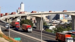 Greve de "chapas" leva caos às cidades de Maputo e Matola