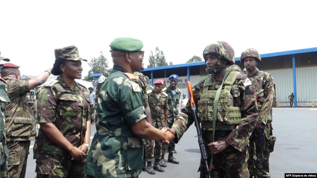Tropas de manutenção de paz quenianas chegam a Goma, RDC. 12 de novembro 2022