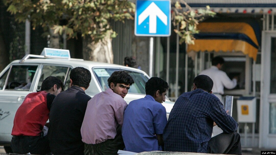 اشتغال یکی از بحران‌هایی است که جمهوری اسلامی سال‌هاست با آن درگیر است.