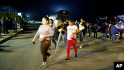 Archivo. Migrantes venezolanos llegan a Huaquillas, Ecuador, en la frontera con Perú, el 24 de agosto de 2018.