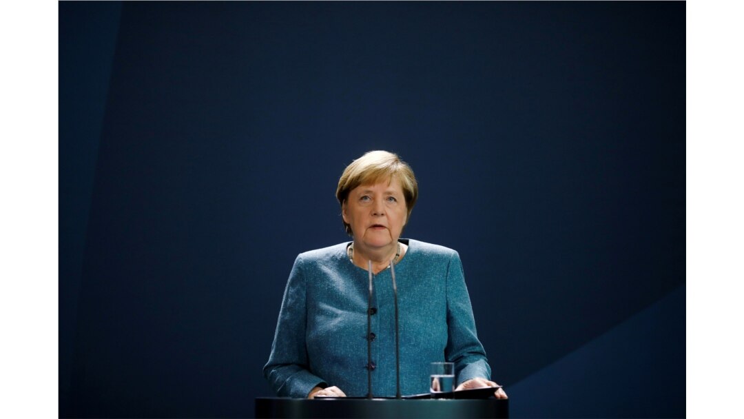 Angela Merkel dijo a la prensa que Alexei Navalny fue envenenado con una toxina conocida como Novichok, que se conoce desde la era de la Unión Soviética y la guerra fría.
