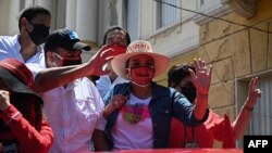 資料照片：洪都拉斯總統候選人希奧瑪拉·卡斯特羅參加一次抗議活動。 (2021年9月15日)