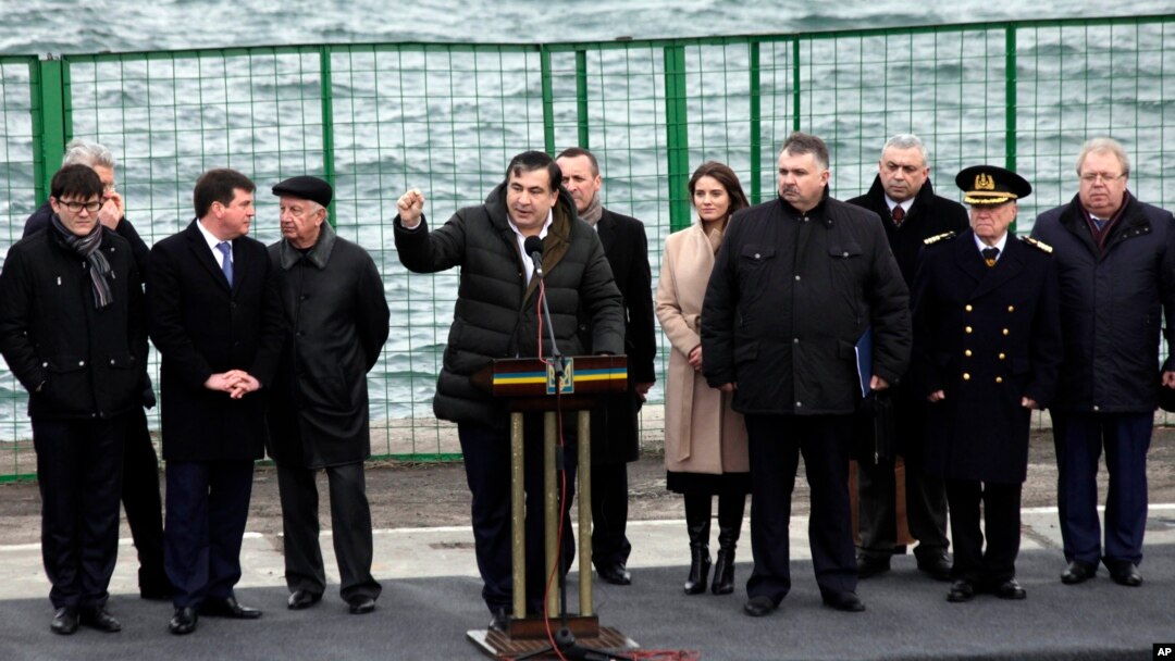 Ushbu loyiha tashabbuschisi Gruziyaning sobiq rahbari, hozirda Ukrainaning Odessa viloyati gubernatori Mixail Saakashvilli. Kaspiy dengizi orqali Ukraina, Markaziy Osiyo va Xitoyni bog'lovchi bu yo'lak zamonaviy Ipak yo'li sifatida baholanmoqda.