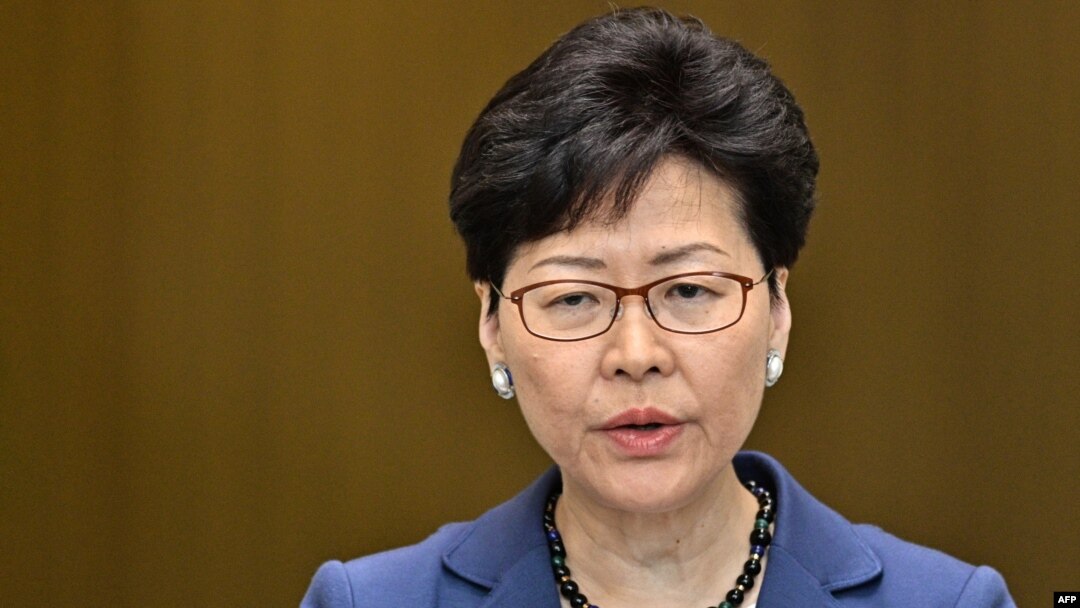 홍콩 정부 수반인 캐리 람 행정장관은 10일 정부 청사에서 열린 기자회견에서 '범죄인인도조례' 개정안 처리를 강행하겠다고 밝혔다. 