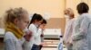 European Countries Evenly Split on COVID Jabs for Teenagers