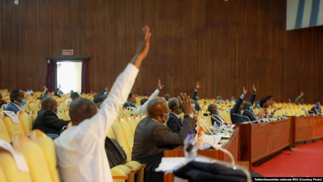Bakeli mibeko na Assemblée nationale, Kinshasa, RDC, 22 mai 2020. (Twitter/Assemblée nationale RDC)