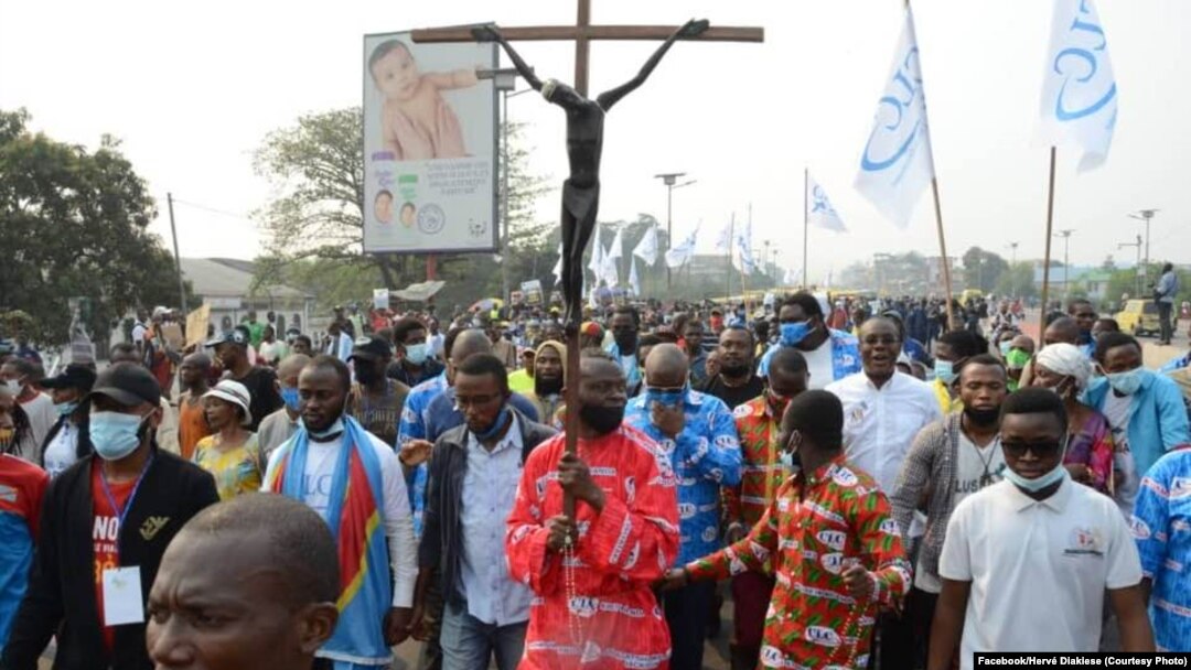 Boko na ba mouvements citoyens bazali kotamba na boulevard Lumumba na Kinshasa, 19 juillet 2020. (Facebook/Hervé Diakiese)