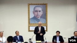 台灣國民黨主席吳敦義2017年10月18日在國民黨中央黨部。 (國民黨提供)
