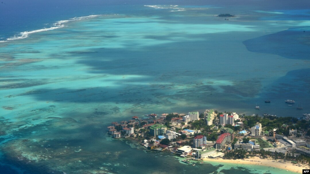 Vista aérea de la isla de San Andrés, Colombia, el 5 de septiembre de 2013.