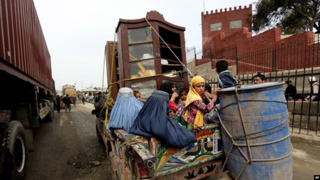 عودت کنندگان افغان از پاکستان