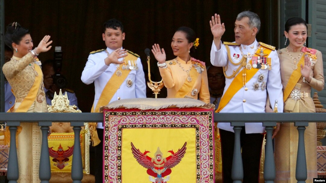 Thailand's King Maha Vajiralongkorn, Queen Suthida, Princess Bajrakitiyabha, Prince Dipangkorn and Princess Sirivannavari Nariratana are seen at the balcony of Suddhaisavarya Prasad Hall at the Grand Palace in Bangkok, May 6, 2019.