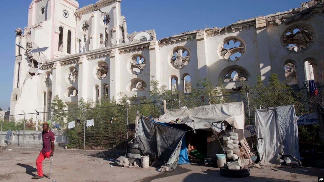 Cinco años después del terremoto, la catedral de Puerto Príncipe todavía no ha sido reconstruida.