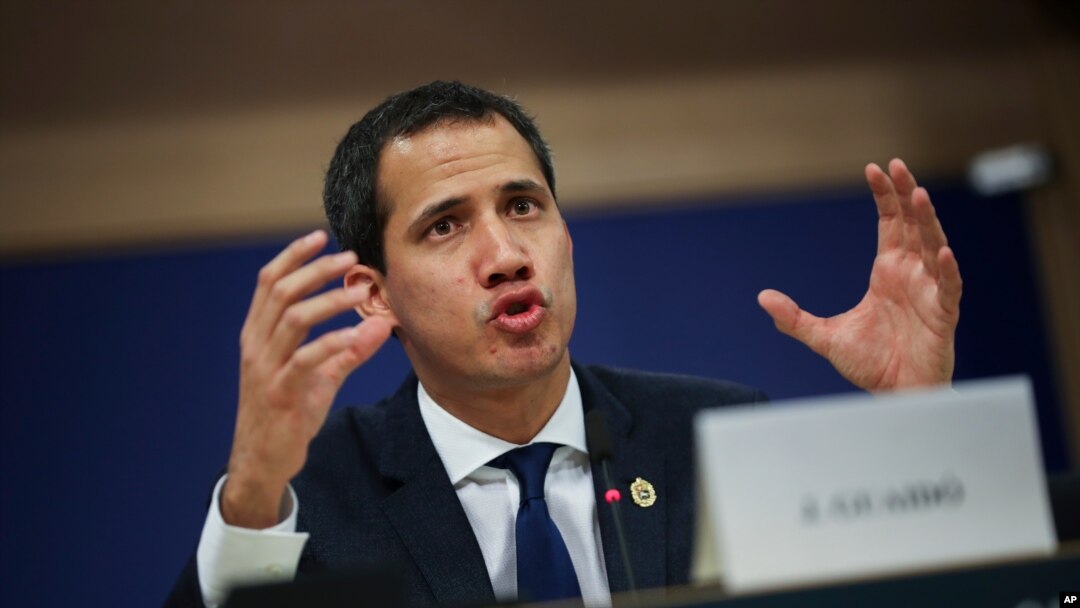 El presidente encargado de Venezuela, Juan Guaidó, celebró la gran abstención en los comicios legislativos del domingo como un rechazo al gobierno en disputa de Nicolás Maduro.
