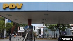 Aldo Contreras, economista de la Universidad Católica del Táchira, opina que la escasez de gasolina contribuirá a un desplome más marcado del Producto Interno Bruto venezolano.