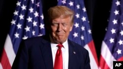 ARCHIVO - El expresidente Donald Trump habla durante un mitin, el 7 de julio de 2023, en Council Bluffs, Iowa.