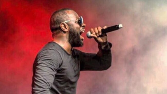Gims ayanoli na VOA Lingala yambo na concert na ye na stade de France