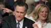 Romney recauda millones