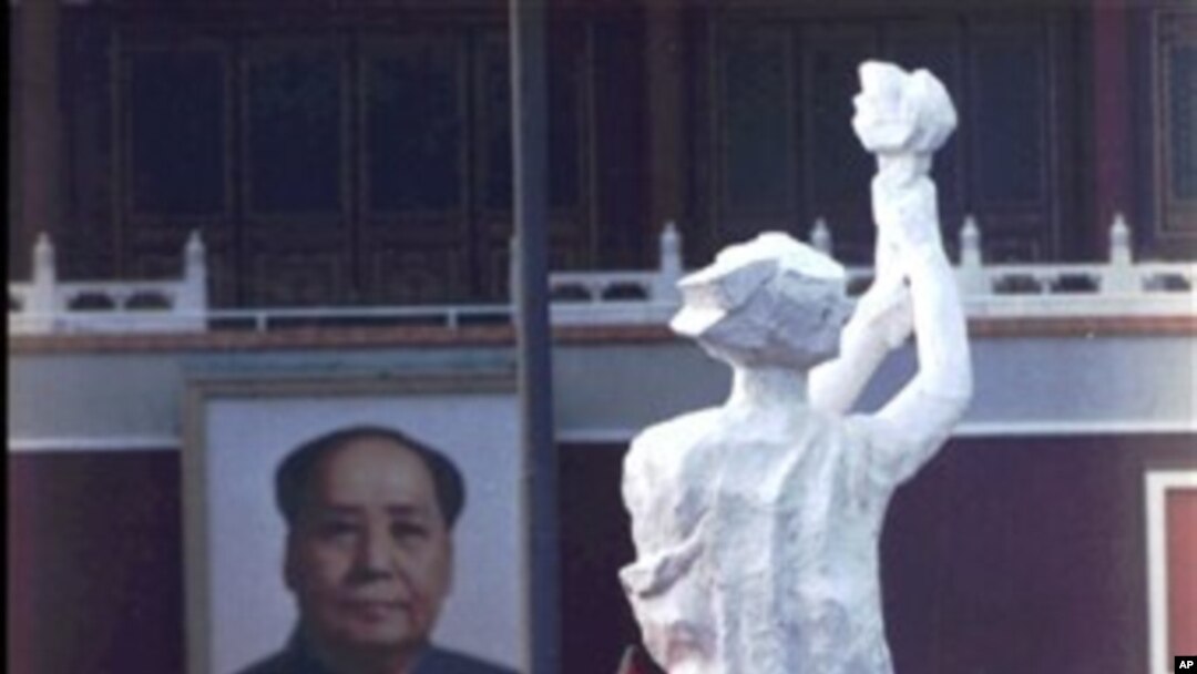 中國89民運期間矗立在天安門廣場的民主女神像(資料照片)
