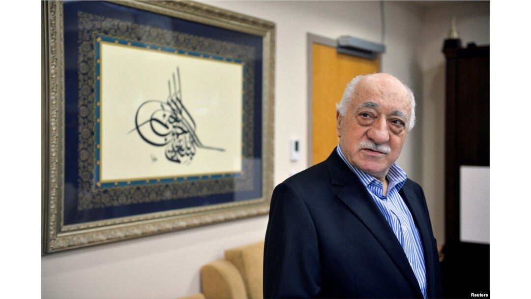 FILE - U.S.-based cleric Fethullah Gulen at his home in Saylorsburg, Pennsylvania, July 29, 2016.
