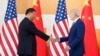 2022年11月14日美国总统拜登(右)与中国国家主席习近平在印度尼西亚G20峰会期间会晤