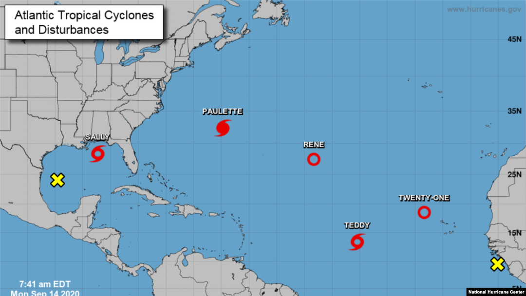 Atlantic Tropical Cyclones and Distrubances (US National Hurricane Center)