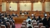 韩国宪法法院周二在首尔举行总统尹锡烈国会弹劾案的首次正式听证会。因尹锡悦缺席，宪法法院决定庭审延后举行。(2025 年1月14日)
