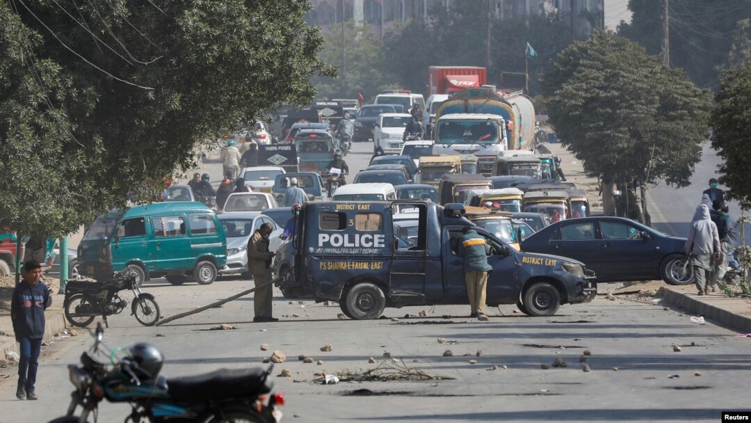 'Yan sanda A Karachi Sun Kai Hari Kan Masu Zanga-zanga