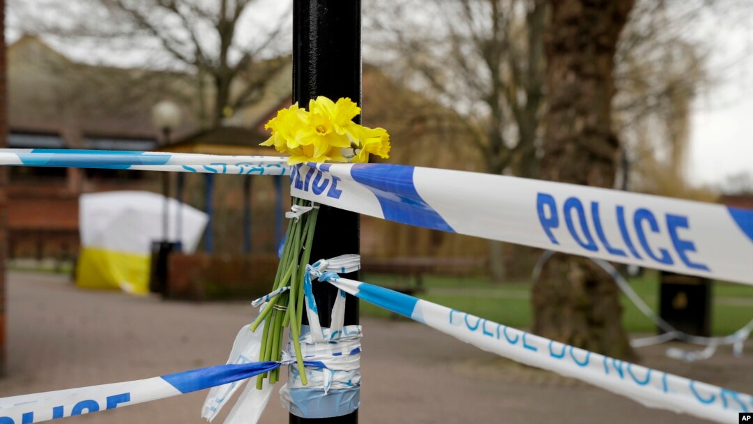 Sergei Skripal y su hija fueron encontrados inconscientes en un banco de un parque en Salisbury, Inglaterra.