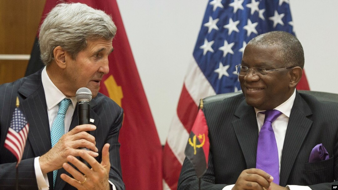 John Kerry e George Chicoti 