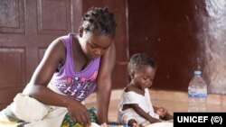 Mães de Moçambique vítimas do Idai: Elizarda Rodina, 19 anos