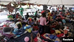 Migrantes haitianos albergados en Monterrey, México, el 4 de octubre de 2021.