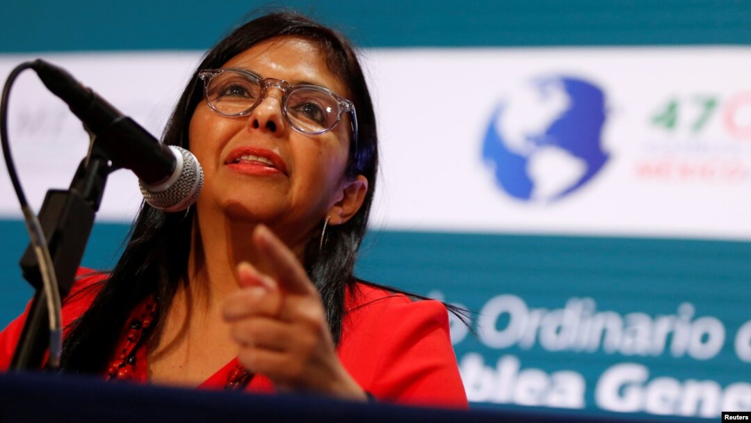 Venezuelan Foreign Minister Delcy Rodriguez speaks during a news conference on the sidelines of the OAS 47th General Assembly in Cancun, Mexico, June 20, 2017. 