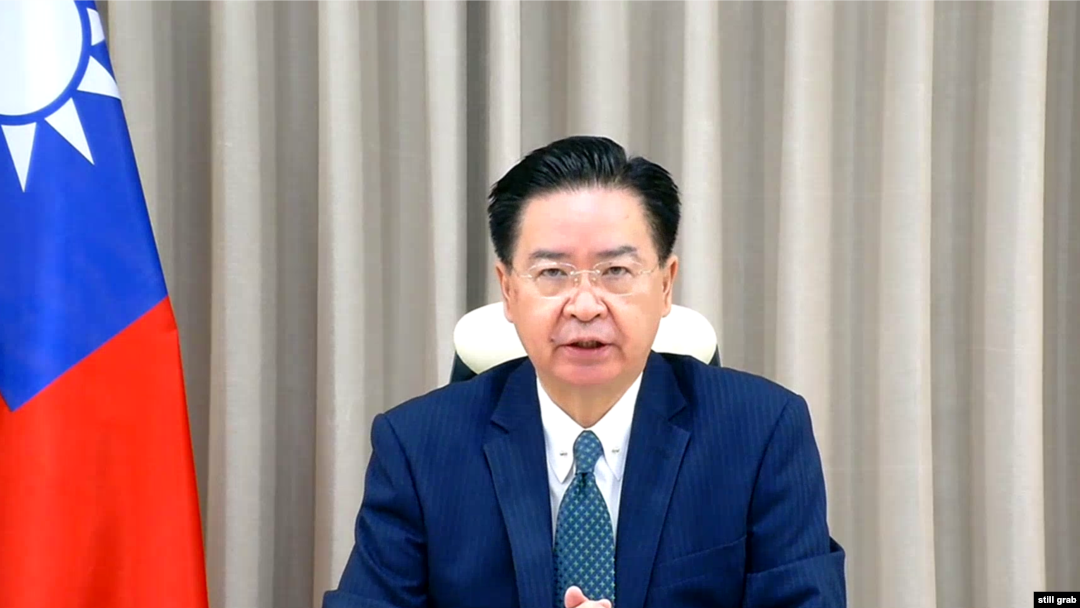 Taiwan’s Foreign Minister Joseph Wu spoke with VOA State Department Bureau Chief Nike Ching in a recent exclusive interview on the prospect of a dialogue between China and Taiwan during an upcoming APEC economic summit.