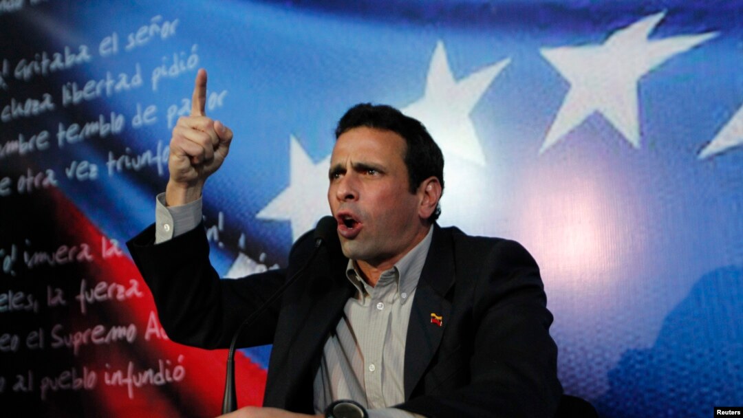 Henrique Capriles, Venezuela's opposition leader and governor of Miranda state, addresses the media in Caracas March 10, 2013.