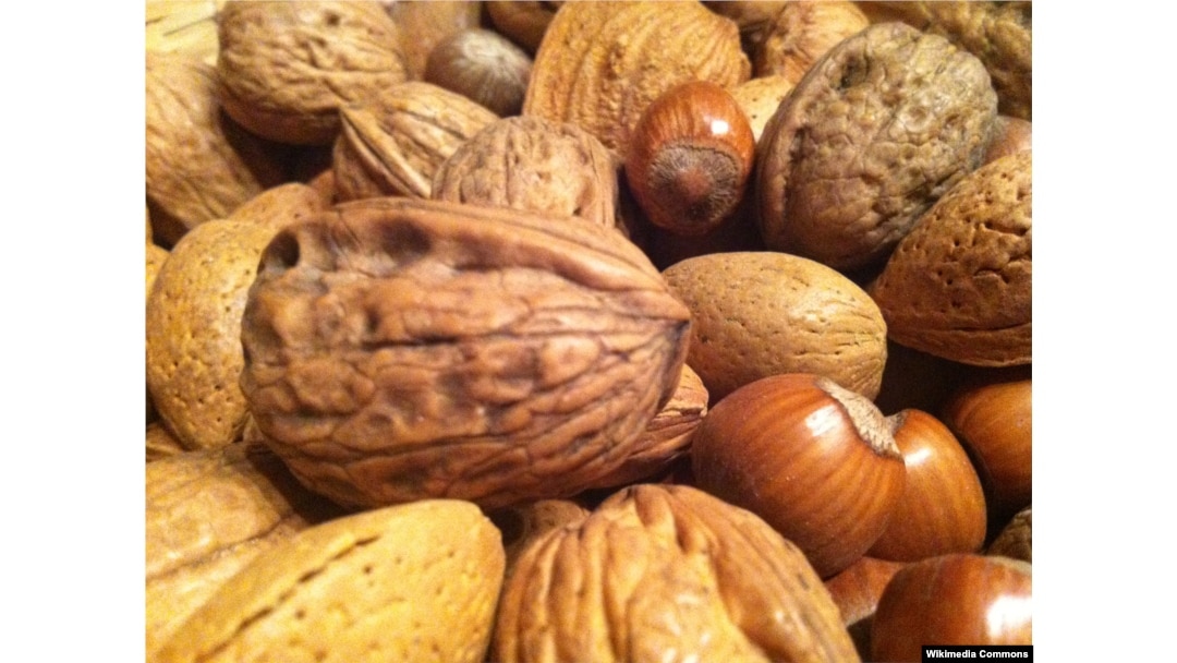Nuts and seeds are "good" foods that are undereaten by Americans, a study says.