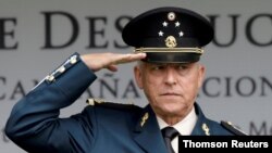 Exministro de Defensa de México, general Salvador Cienfuegos, asiste a un evento en una zona militar en la Ciudad de México. [Foto de archivo] 