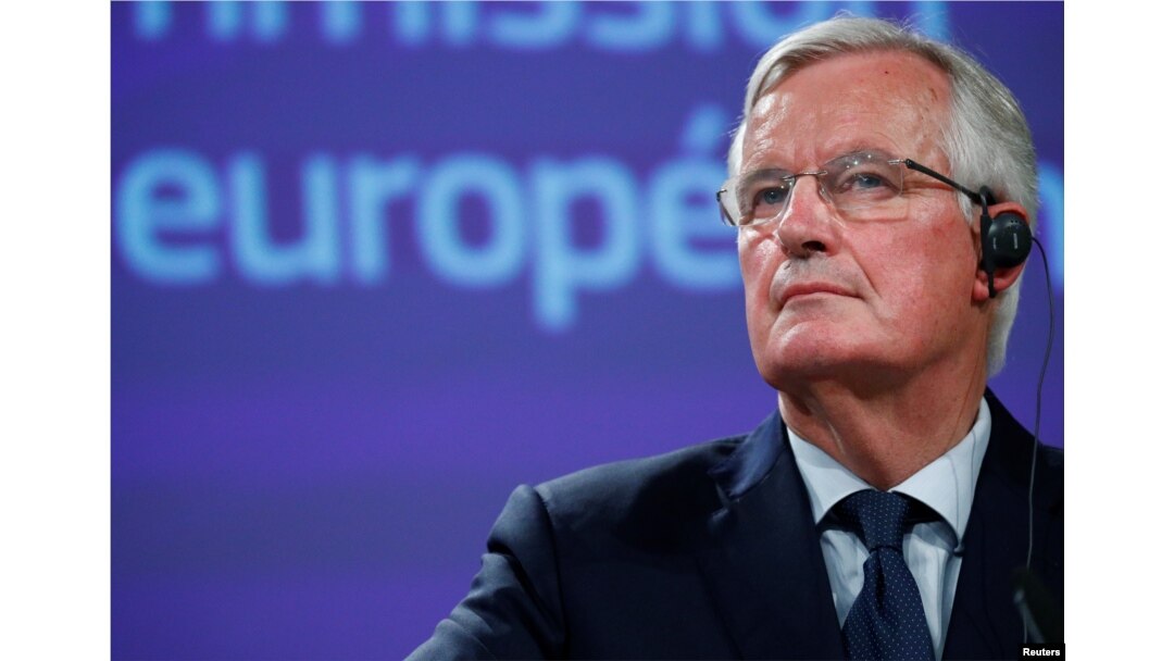 European Union's chief Brexit negotiator Michel Barnier delivers a statement after Britain's Prime Minister Theresa May's cabinet meeting, in Brussels, Belgium, Nov. 14, 2018.