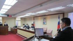 台灣立法院內政委員會3月22日質詢的情形(美國之音張永泰拍攝)