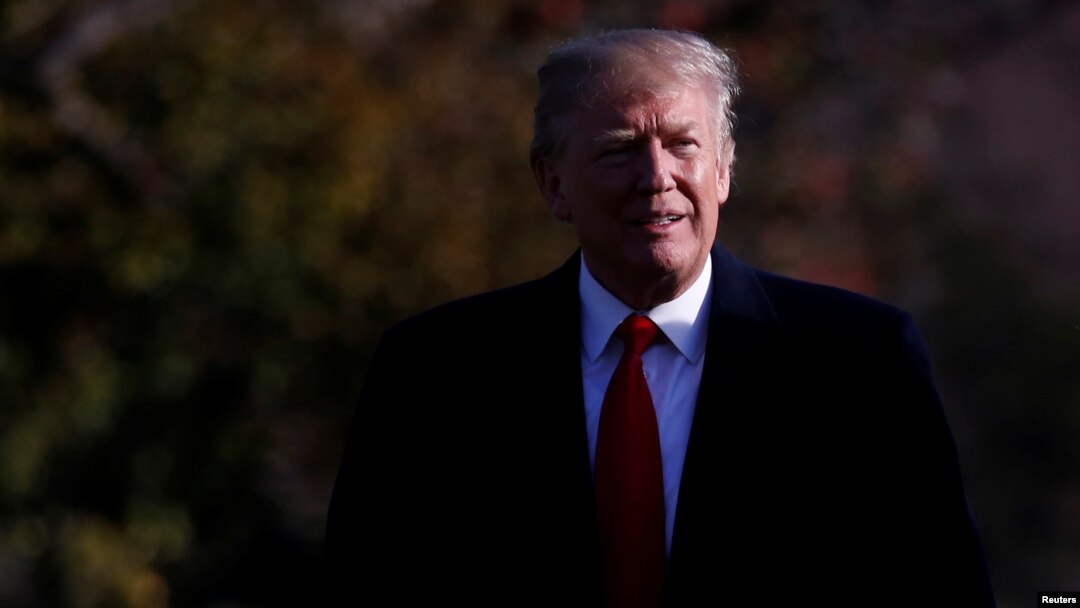 FILE - U.S. President Donald Trump returns to the White House via Marine One in Washington, March 19, 2018. 