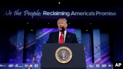 Presidente discursa no mais importante evento dos conservadores