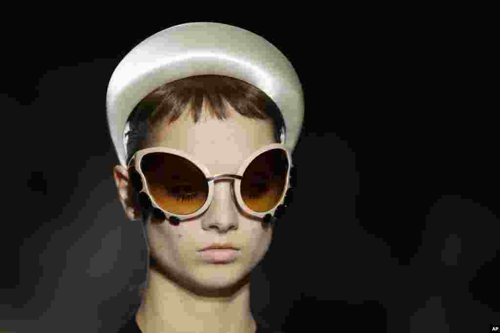 A model wears a creation from the Prada women's 2019 Spring-Summer collection, unveiled during Fashion Week in Milan, Italy.