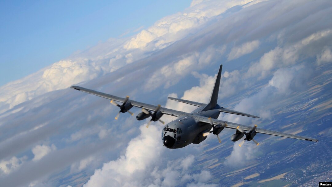C-130 大力神運輸機。