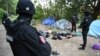Pripadnici Ministarstva unutrašnjih poslova Srbije tokom akcije "Plaža", usmerene ka otkrivanju iregularnih migranata, u mestu Srpski Krstur u opštini Novi Kneževac, u Vojvodini, Srbija, 4. jula 2021. (Foto: MUP Srbije)