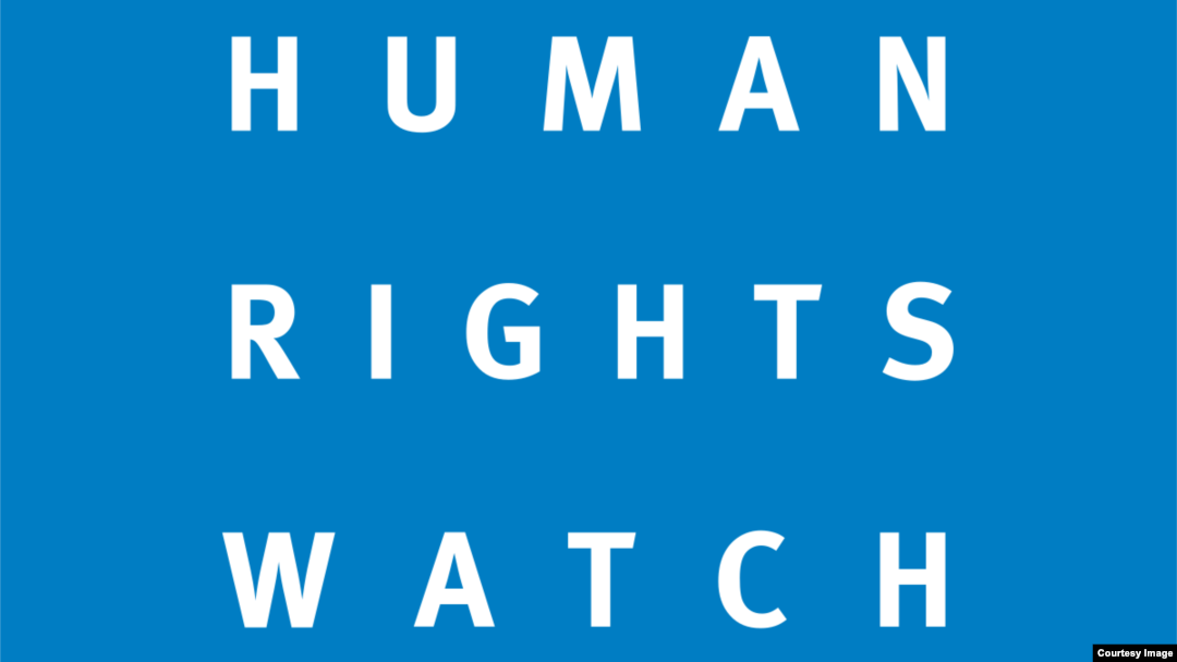 New York merkezli İnsan Hakları İzleme Örgütü (HRW) Türkiye ile AB ülkeleri Litvanya ve Polonya’ya ülkelerinde bulunan Tacik muhalifleri, sınırötesi baskı uyguladığı bilinen Tacikistan’a iade etmemeleri çağrısında bulundu.