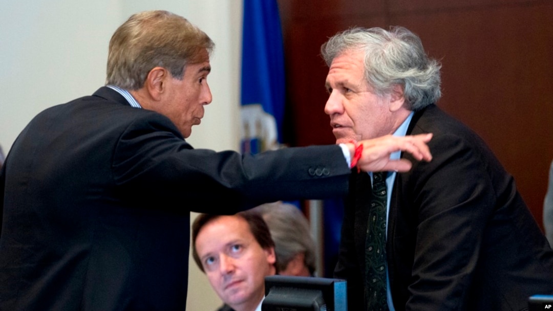 El secretario general ha pedido públicamente a los miembros de la OEA suspender a Venezuela de la organización si el gobierno de la nación sudamericana no celebra elecciones pronto. 
