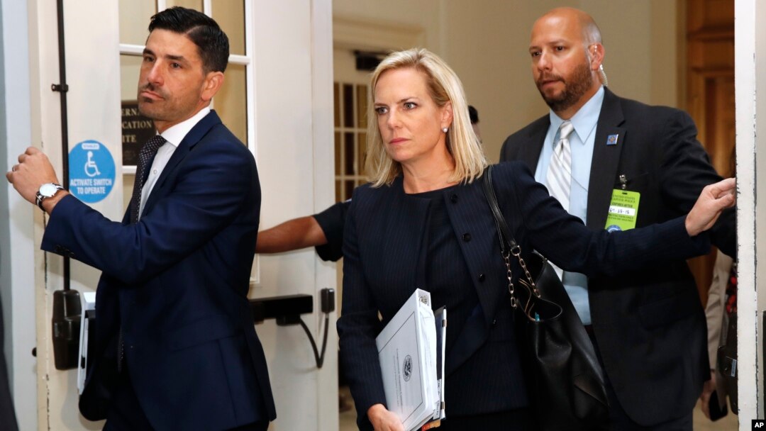 El diario The Washington Post indica que Kirstjen Nielsen podría ser removida del cargo en las próximas semanas o incluso antes.