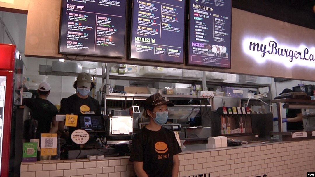The Malaysian government’s stimulus will pay a portion of the salaries for some of myBurgerLab's employees. (Dave Grunebaum/VOA) 